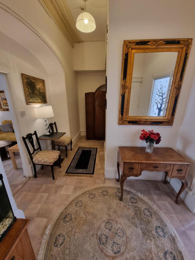 Large Flat Next To Port, Cliffs, Beach With Parking Dover Exterior foto